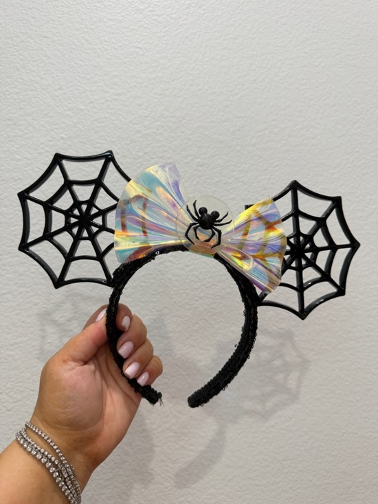 NEW Disney Boxlunch Halloween Spider Web Ears